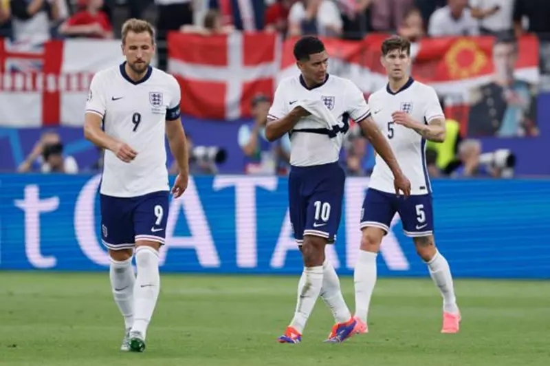 مباريات السبت: إنجلترا وهولندا تسعى لتحقيق الفوز خارج الديار في تصفيات كأس العالم