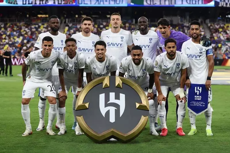 مواجهات اليوم: إنتر يلتقي فلومينينسي والهلال يتحدى مانشستر سيتي