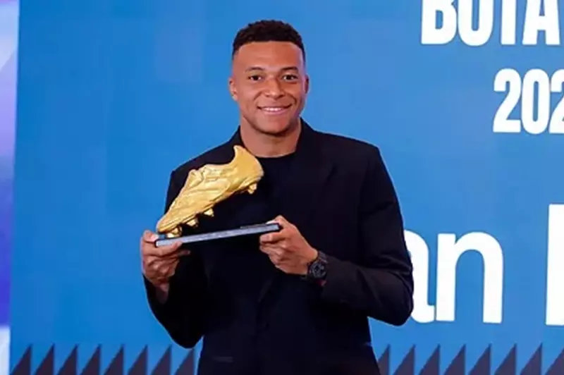 مبابي بعد الحصول على الحذاء الذهبي: إنه لشرف حقيقي